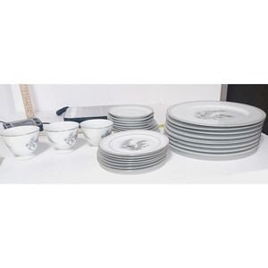 Kent Silver-lined fine china 27PC
